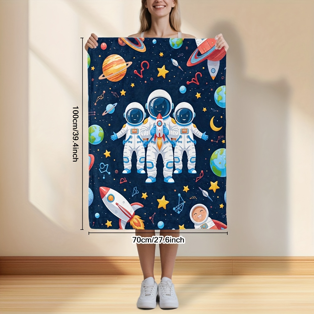 かわいらしい宇宙飛行士の銀河柄ブランケット。子供部屋の装飾に - Baby Nursery Themes Boy のレビューと価格
